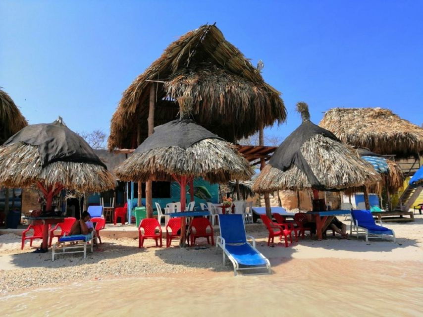 Cartagena, Colombia: Island White Sand and Transparent Water