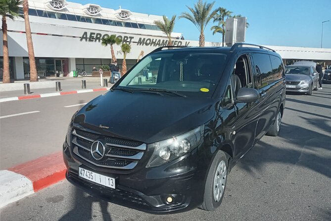 Casablanca CMN Airport to the City of Rabat Private Transfer
