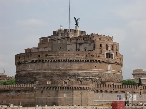 Castel Sant’Angelo & Mausoleum of Hadrian – Private Tour