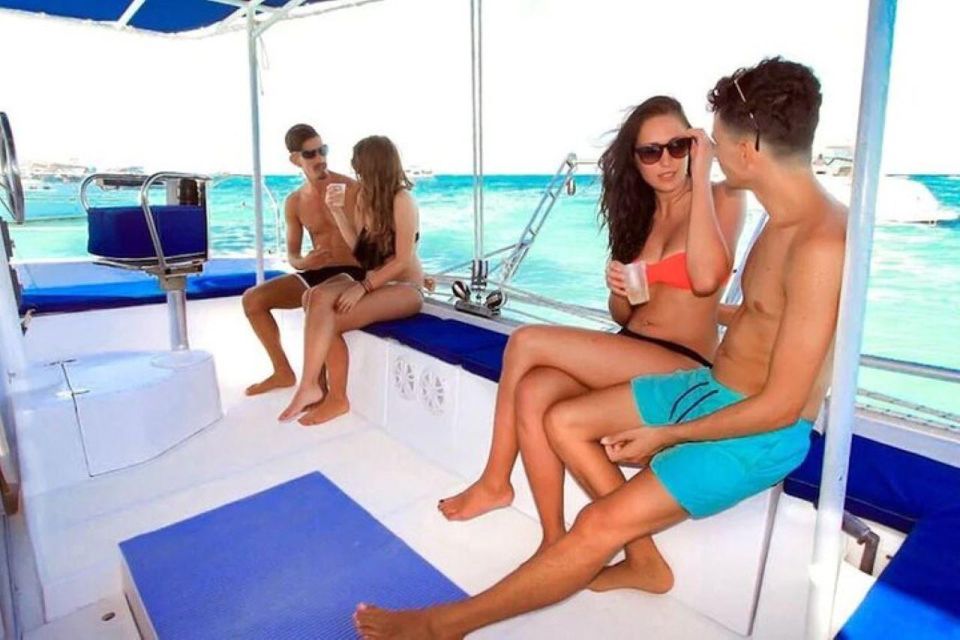 Catamaran Party Isla Mujeres With Drinks & Lunch - Experience Highlights