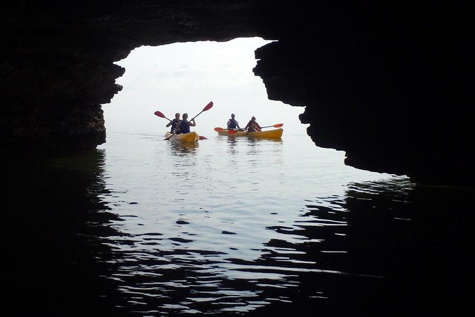 1 cave point kayak tour 2 Cave Point Kayak Tour