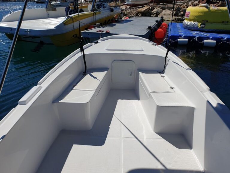 Cavtat: Rent a Boat