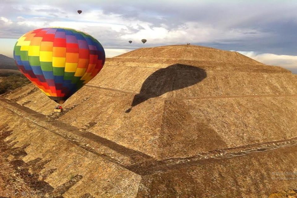 1 cdmx hot air balloon flight over teotihuacan breakfast CDMX: Hot-Air Balloon Flight Over Teotihuacan & Breakfast