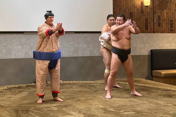 Challenge With Sumo Wrestlers With Dinner