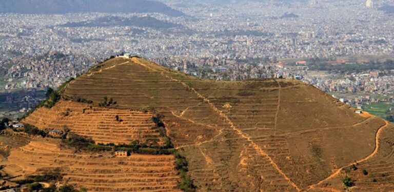 Champadevi: a Day Hike Around Kathmandu With Lunch