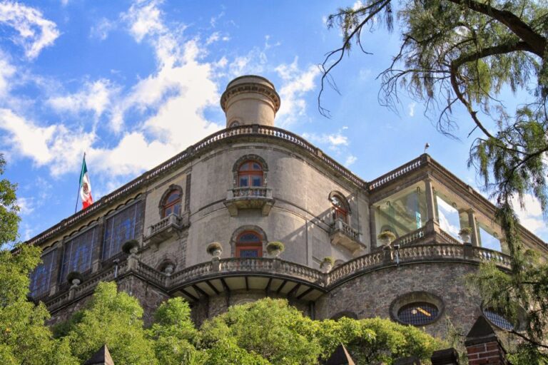 Chapultepec Castle Tour: Explore the Luxurious Chambers