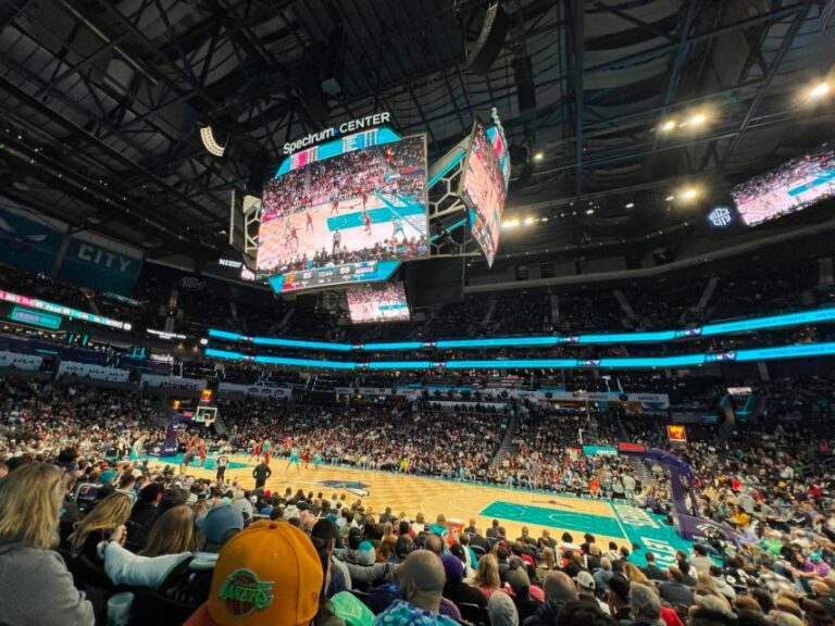 Charlotte: Charlotte Hornets Basketball Game Ticket