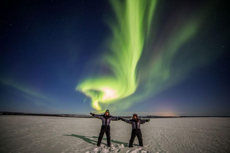 Chasing Aurora With Photographer – Small Group