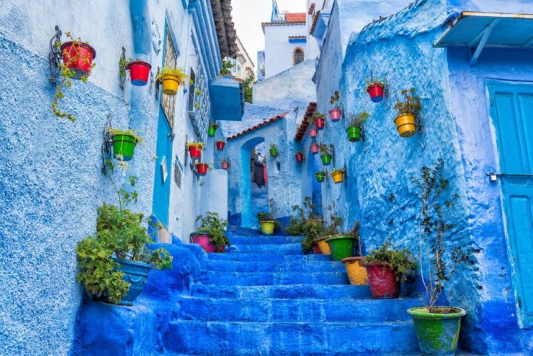 Chefchaouen: Day Trip to Chefchaouen (With Small Group)