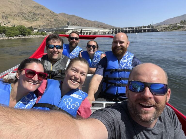 Chelan County: Jet Boat Ride With Cruising and Thrills