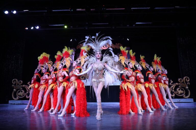 Chiang Mai: Miracle Cabaret With Private Transfer