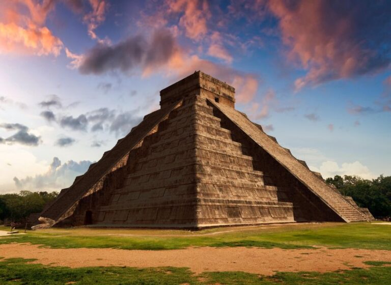 Chichen Itza Full Day Tour With Cenote and Lunch