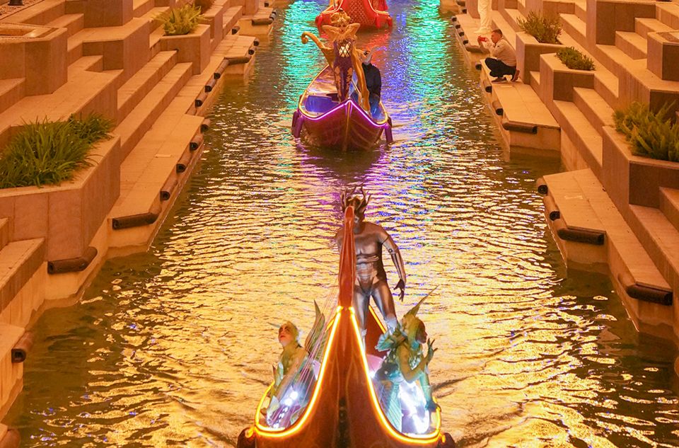 1 city of side the land of legends transfer and boat parade City of Side: The Land of Legends Transfer and Boat Parade