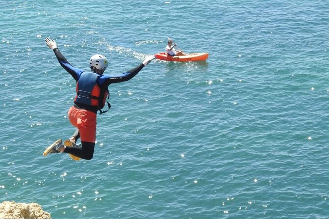 CLIFF JUMPING Tour – Coasteering in Albufeira