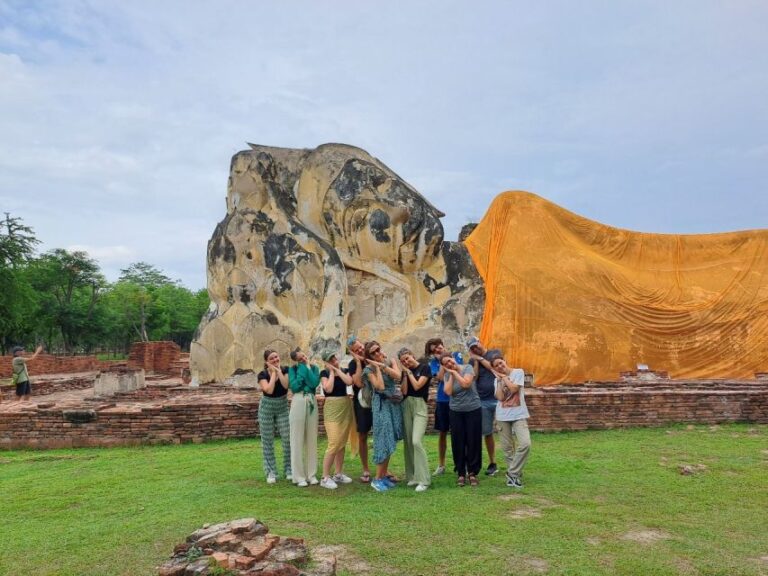 Colors of Ayutthaya: UNESCO Heritage 6 Hour Bicycle Tour