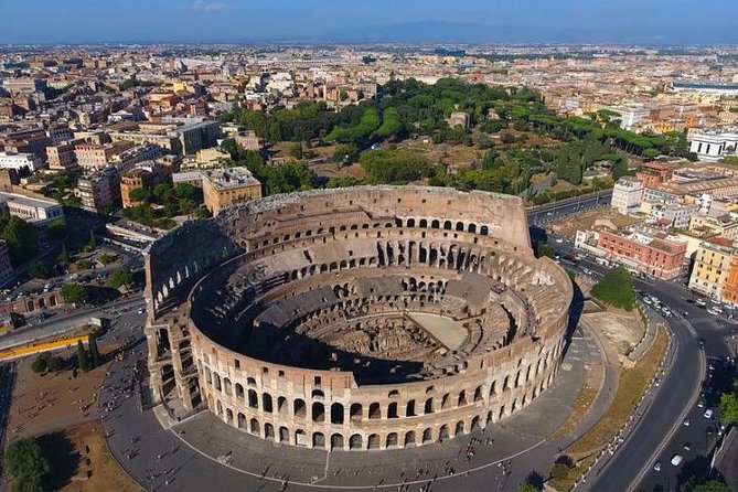 Colosseum Guided Tour With Skip-The-Line Access  – Rome