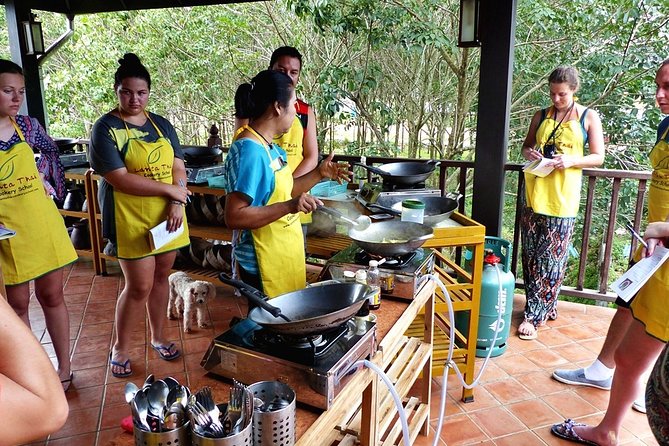 1 cooking experience at lanta thai cookery school from koh lanta Cooking Experience at Lanta Thai Cookery School From Koh Lanta