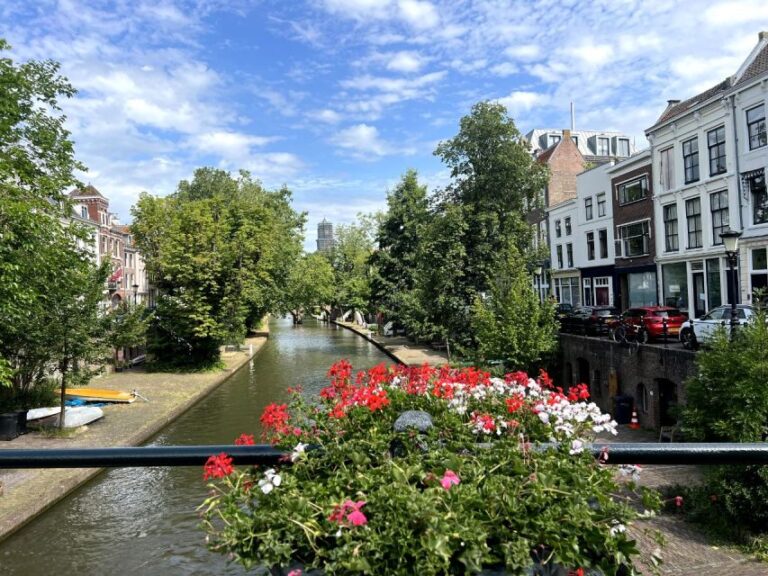 Cultural and Historical Audio Guided Walking Tour of Utrecht