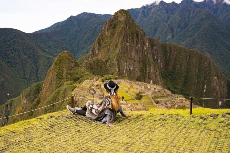 Cusco, City Tour and Machu Picchu 3 Days Hotel 4 Stars