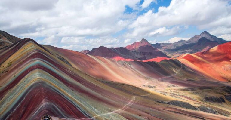 Cusco: Excursion Rainbow Mountain and Red Valley Full Day
