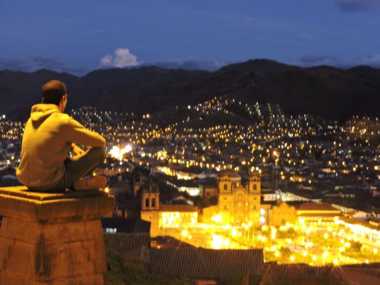 Cusco: Legends and History Night Tour With Pisco Sour