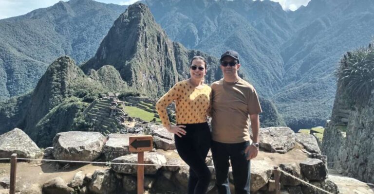 Cusco: Machu Picchu-Rainbow Mountain 2D-1N Private Tour
