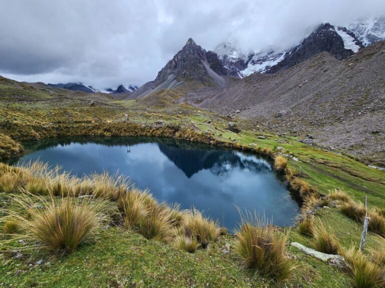Cusco: Private Tour in One Day to the 7 Lagoons of Ausangate