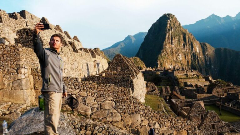 Cusco to Machu Picchu By Car 2 Days
