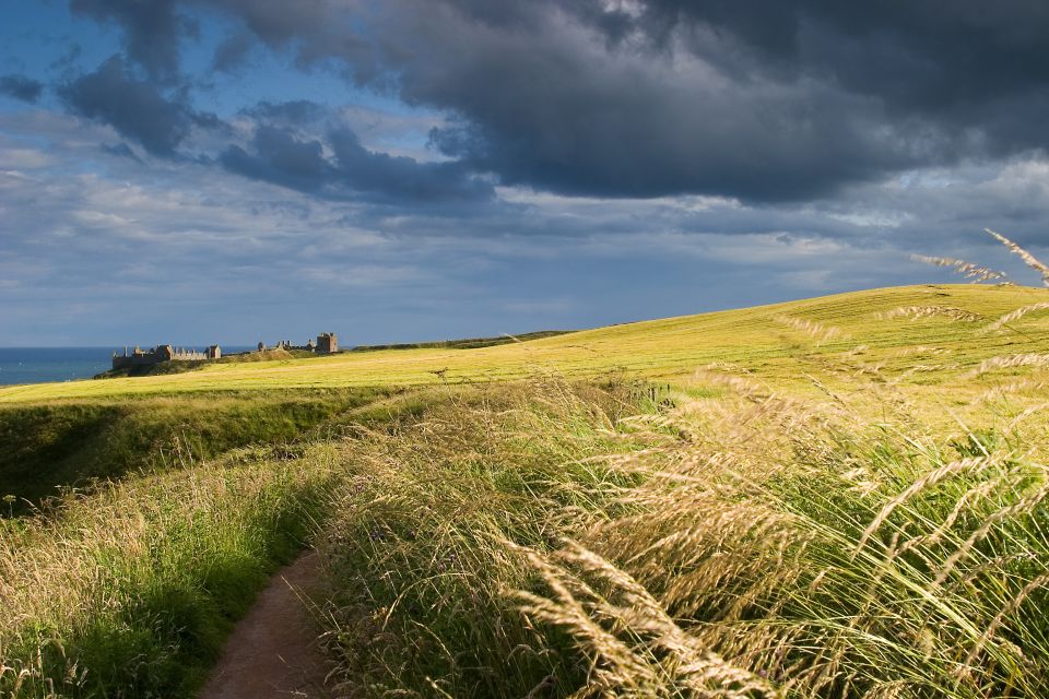 Da Edimburgo: Tour Ai Castelli Di Glamis E Dunnottar - Activity Details