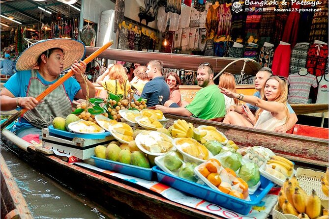 Damnoen Saduak Floating Market & Bangkok Temple Private Tour With English Guide