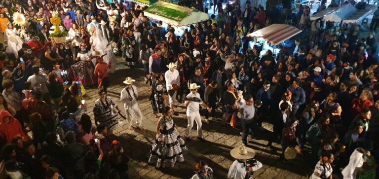 Day of the Dead in Oaxaca With Tradition & Creativity
