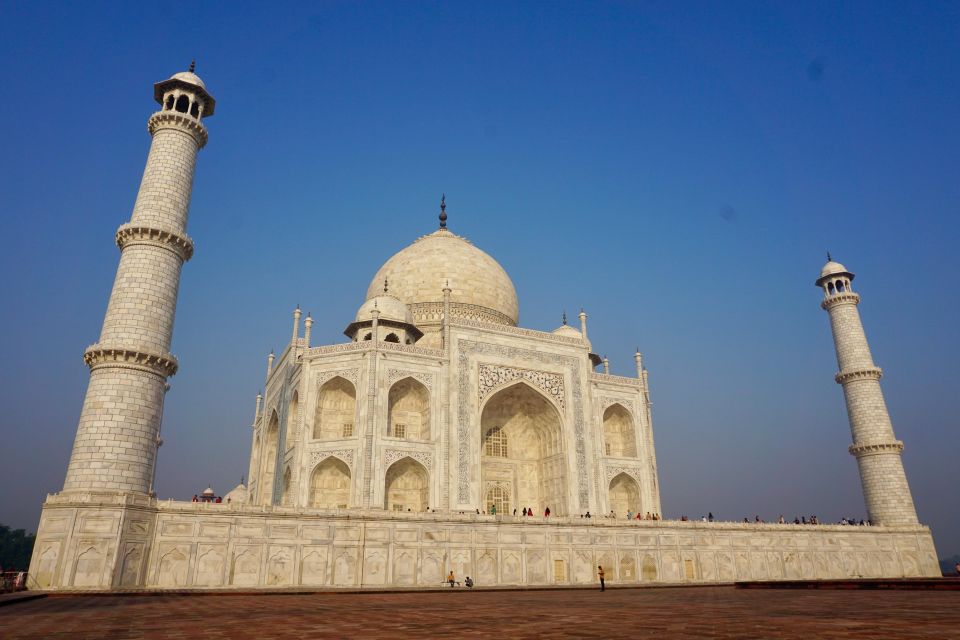 1 day tour in taj mahal with guide Day Tour in Taj Mahal With Guide