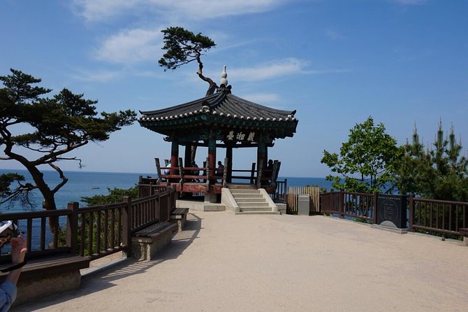 Day Trip to Mount Seorak and Naksansa Temple From Seoul