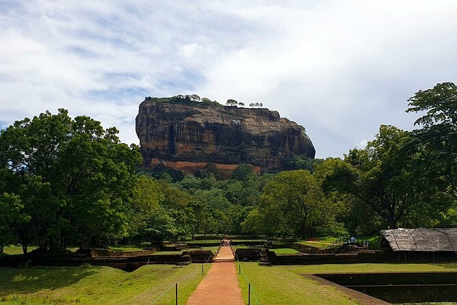 Day Trips From Kandy to Sigiriya With Village Experiences