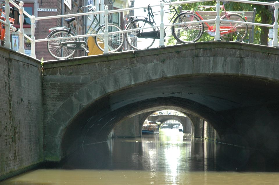 1 delft vermeer history open boat cruise Delft: Vermeer History Open Boat Cruise