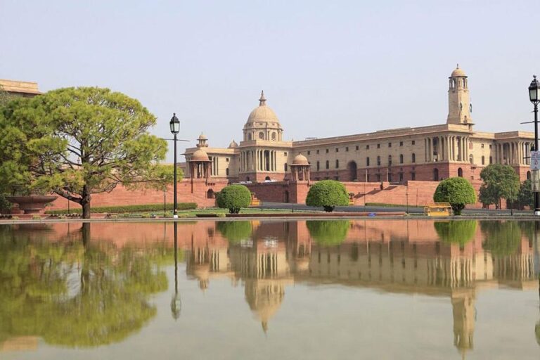 Delhi: Half-day City Tour With Guide