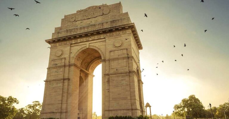 Delhi: Old and New Delhi City Private Guided Day Trip