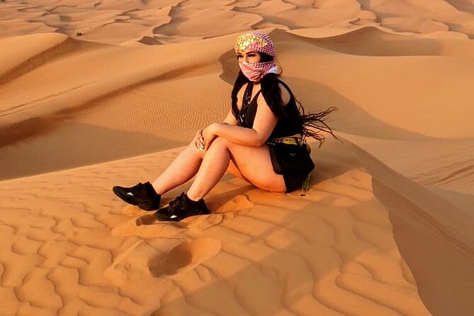 Desert Safari in Dubai With BBQ Buffet Dinner Live Entertainments