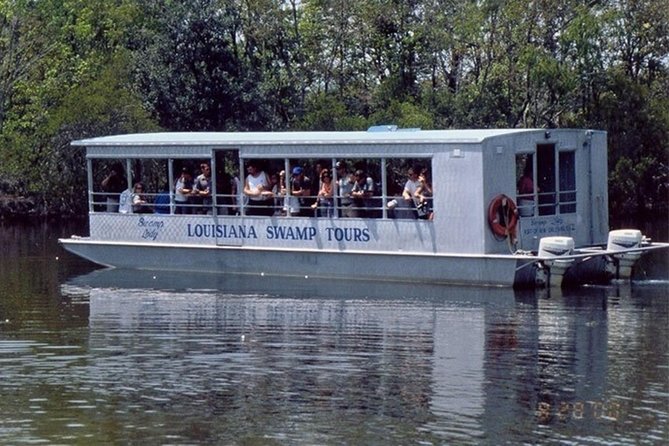 Destrehan Plantation and Swamp Tour From New Orleans