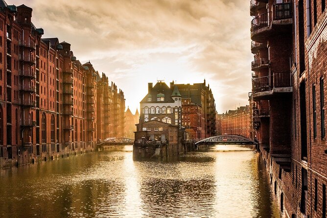 Discover Hamburg From Landmark to Landmark