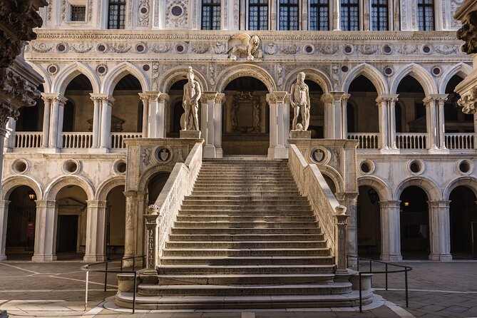 Doges Palace: MYSTERIES & SECRETS – Guided Tour