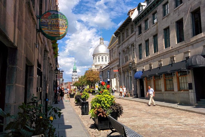 Downtown Montreal and Underground RESO Walking Tour