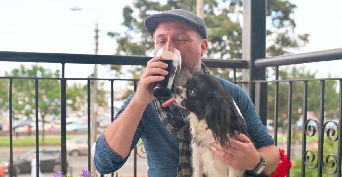 Dublin: Coastal Hike and Pints & Puppies