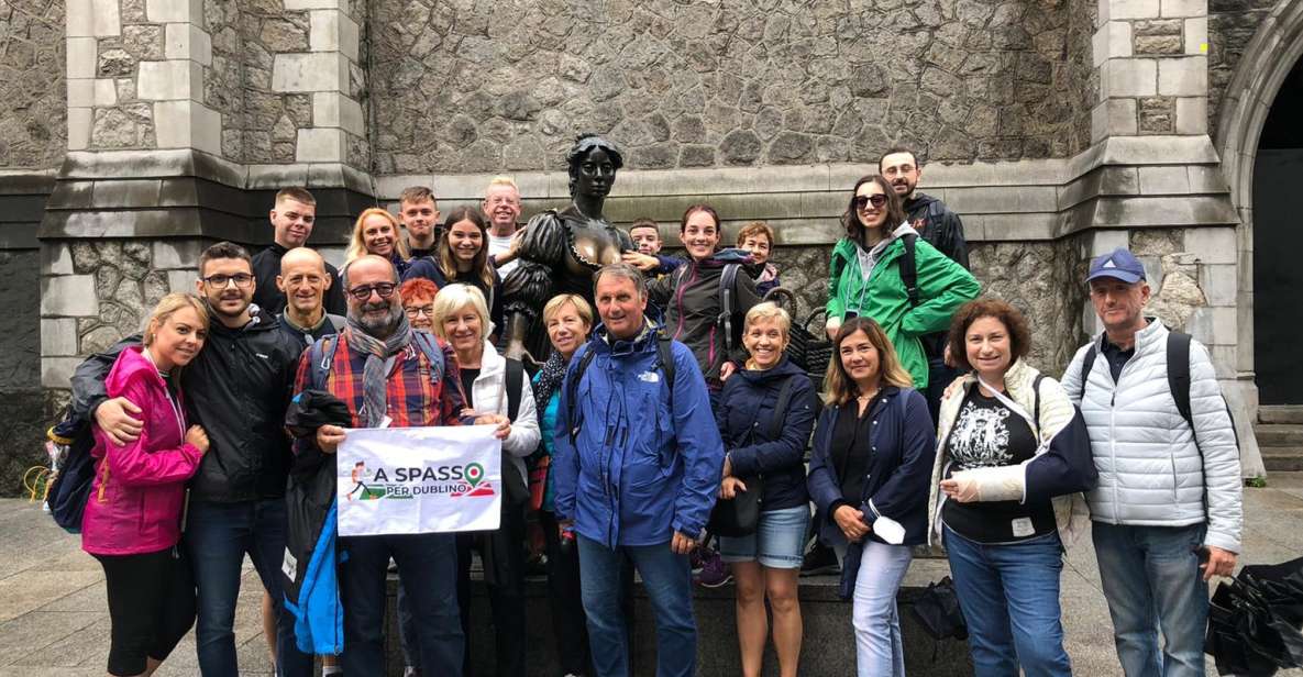 Dublin Highlights: 2.45-Hour Walking Tour in Italian