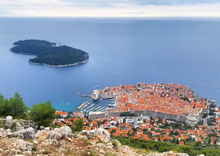 Dubrovnik: Game of Thrones Walking, Car and Boat Tour
