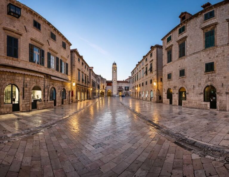 Dubrovnik: Old Town Evening Walking Tour