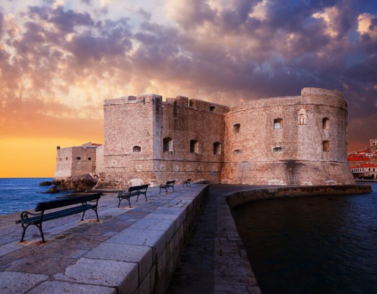 Dubrovnik: Old Town Highlights Guided Evening Walking Tour