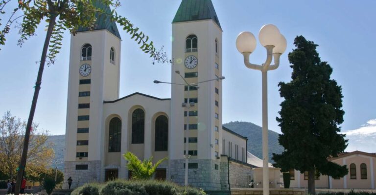 Dubrovnik: Private Day Trip to Medjugorje With Hotel Pickup