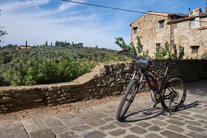 E-Bike Chianti Classico & Tuscany Full Day Tour