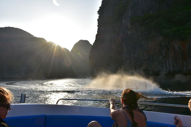 Early Bird Phi Phi Island & 4 Islands Speed Boat Tour by Sea Eagle From Krabi